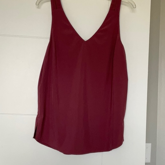 Athleta Tank Sleeveless Top Split seam back Flora Mauve Dusty Rose Medium - Picture 1 of 7